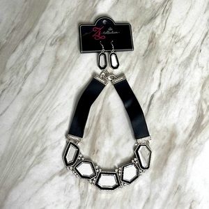 Paparazzi Rivalry Zi Collection Necklace and Earrings